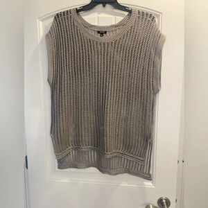 APT. 9 Sleeveless Sweater crochet size XL silver gray